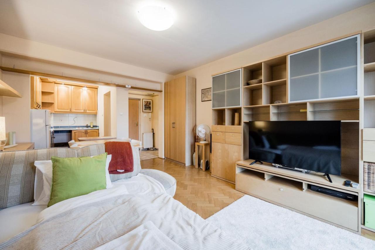 Citadel Manor Apartment Budapest Exterior photo